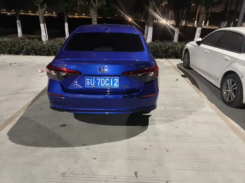 Honda Civic — фото 9