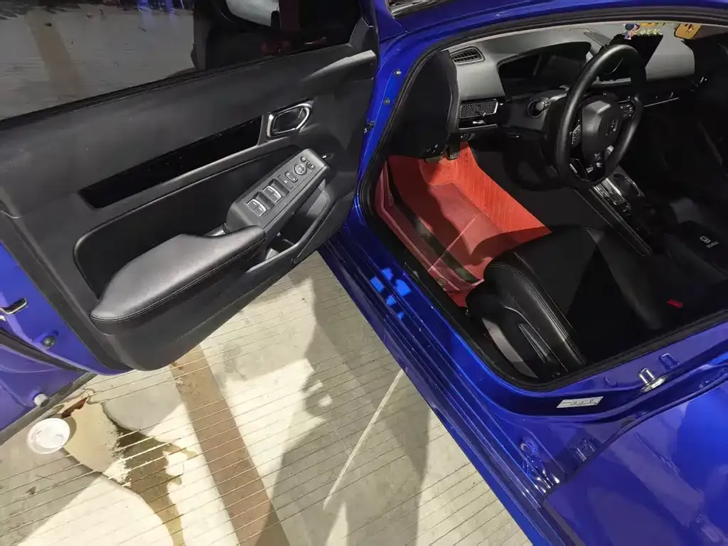 Honda Civic — фото 7