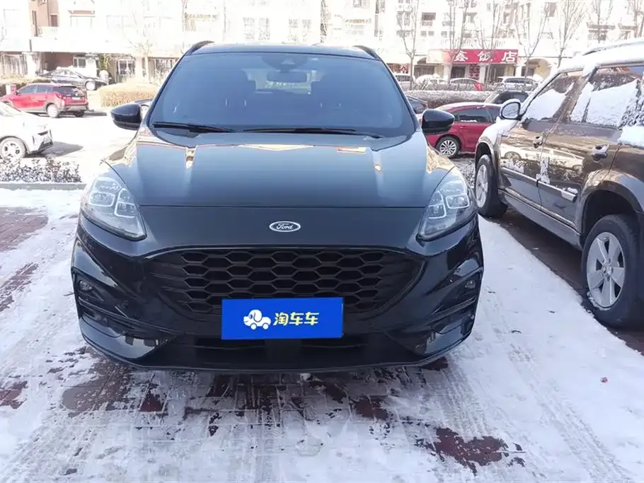 Ford Escape 2021 из CN, фото 2