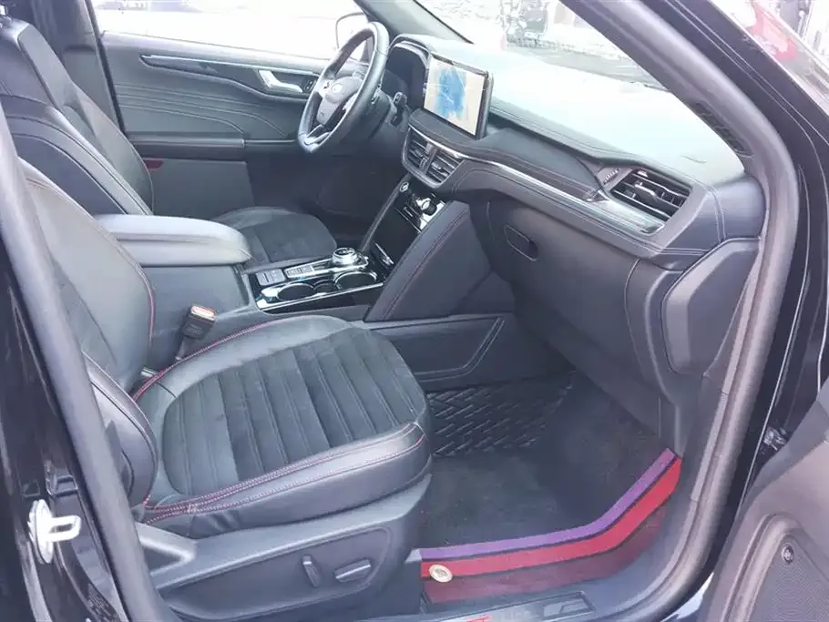 Ford Escape 2021 из CN, фото 8