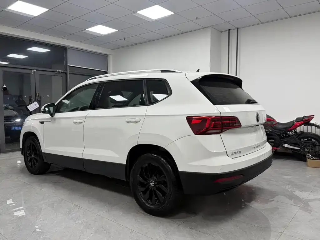 Volkswagen Tharu 2022 из CN, фото 6