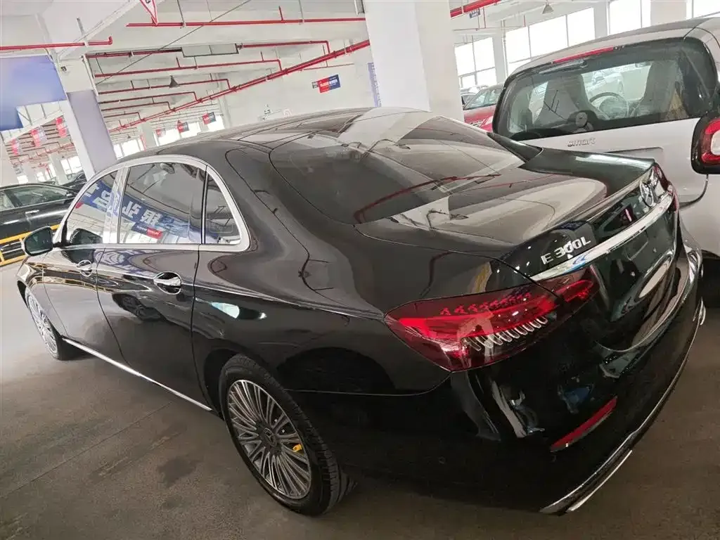Mercedes-Benz E-Class 2023 из CN, фото 6