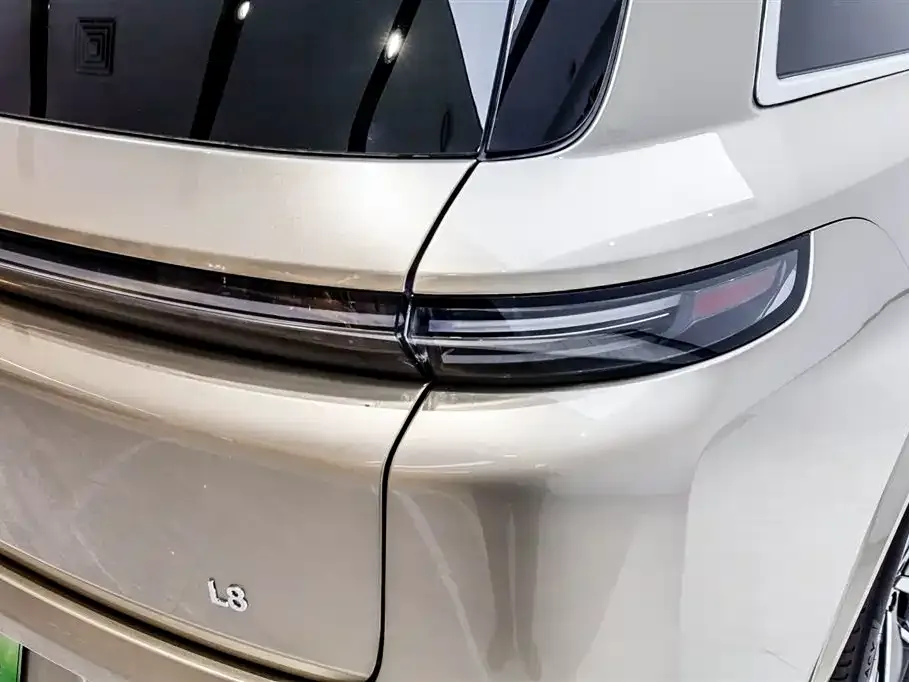 Li Auto L8 2024 из CN, фото 3