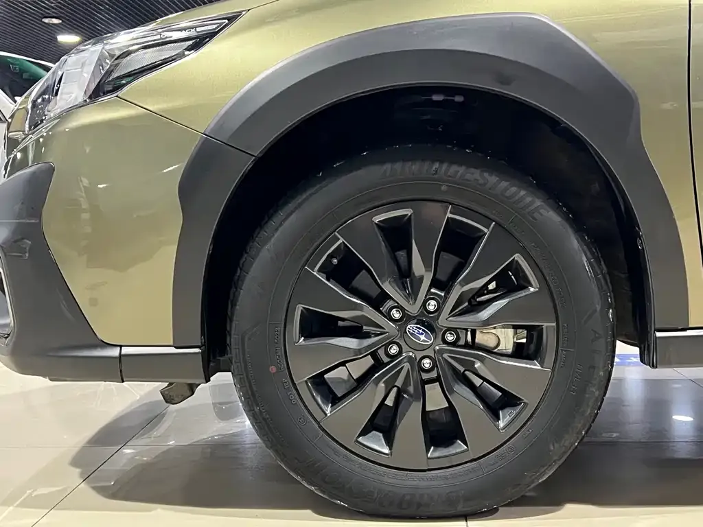 Subaru Outback 2023 из CN, фото 5