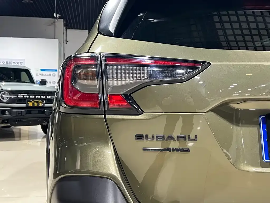 Subaru Outback 2023 из CN, фото 9