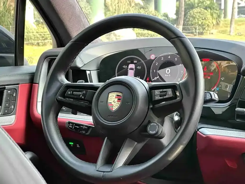 Porsche Cayenne 2024 из CN, фото 2