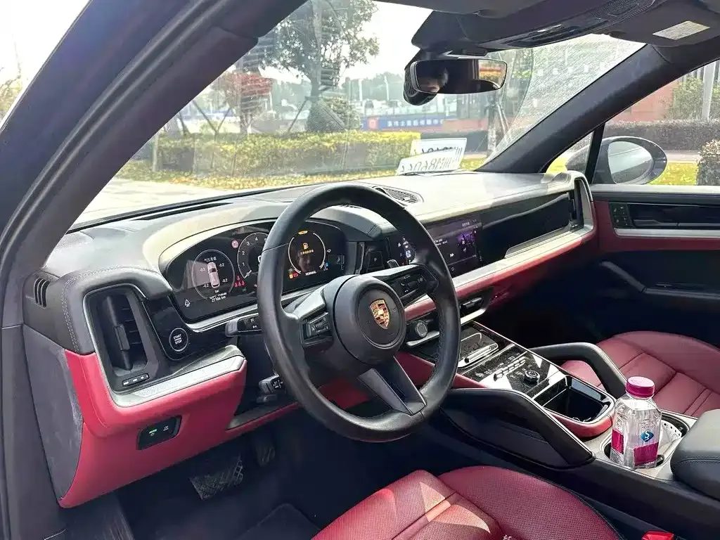 Porsche Cayenne 2024 из CN, фото 7