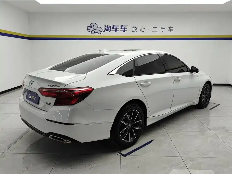 Honda Inspire 2023 из CN, фото 6