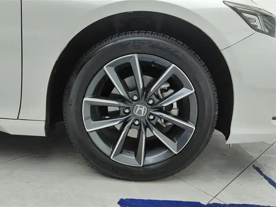 Honda Inspire 2023 из CN, фото 10
