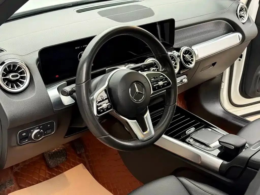 Mercedes-Benz GLB 2021 из CN, фото 2