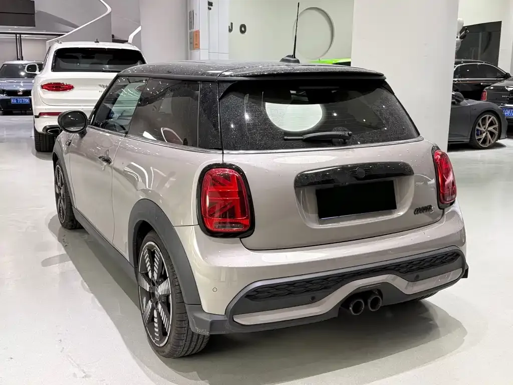 MINI Cooper (3-door) 2021 из CN, фото 9