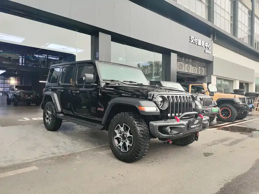 Jeep Wrangler 2023 из CN, фото 7