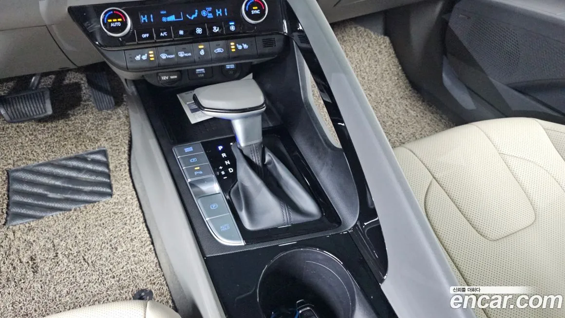 Hyundai AVANTE 2023 из KR, фото 10