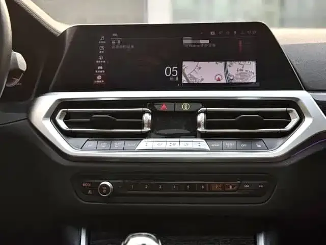 BMW 3 Series 2021 из CN, фото 2