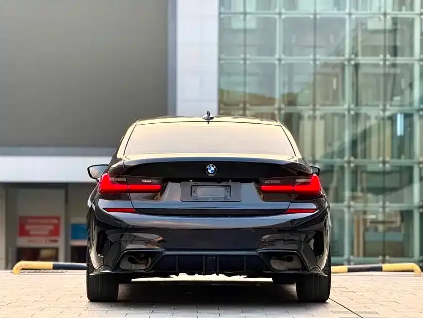 BMW 3 Series 2021 из CN, фото 3