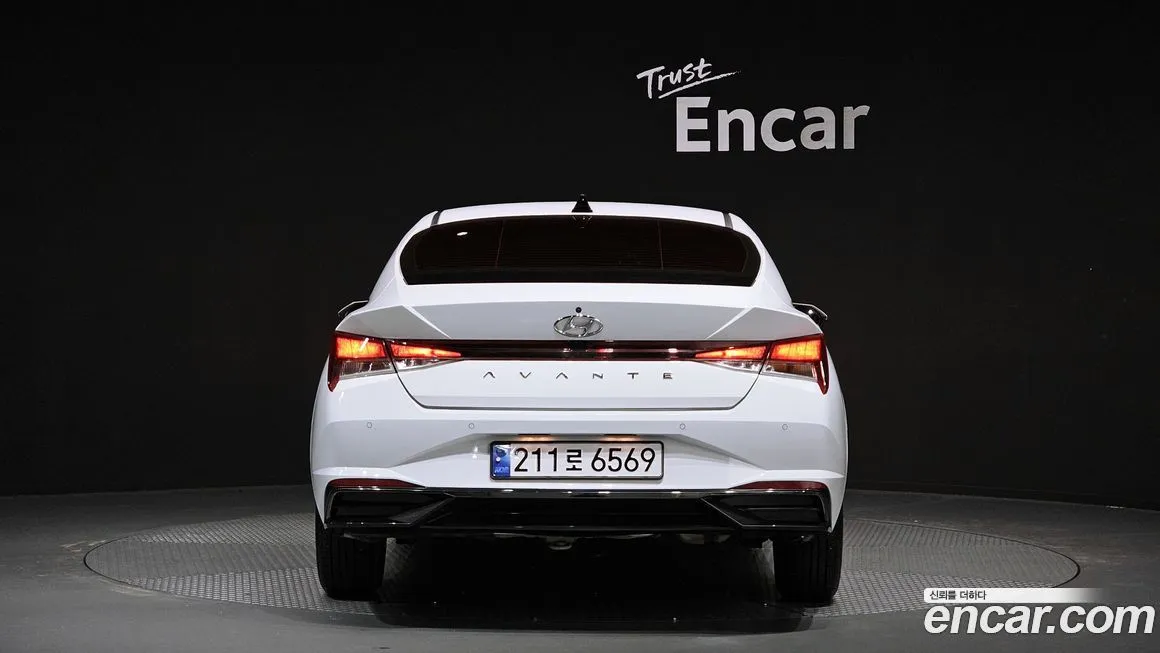Hyundai AVANTE 2021 из KR, фото 4
