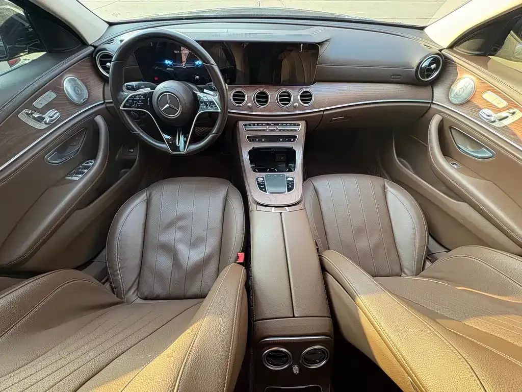Mercedes-Benz E-Class 2023 из CN, фото 5