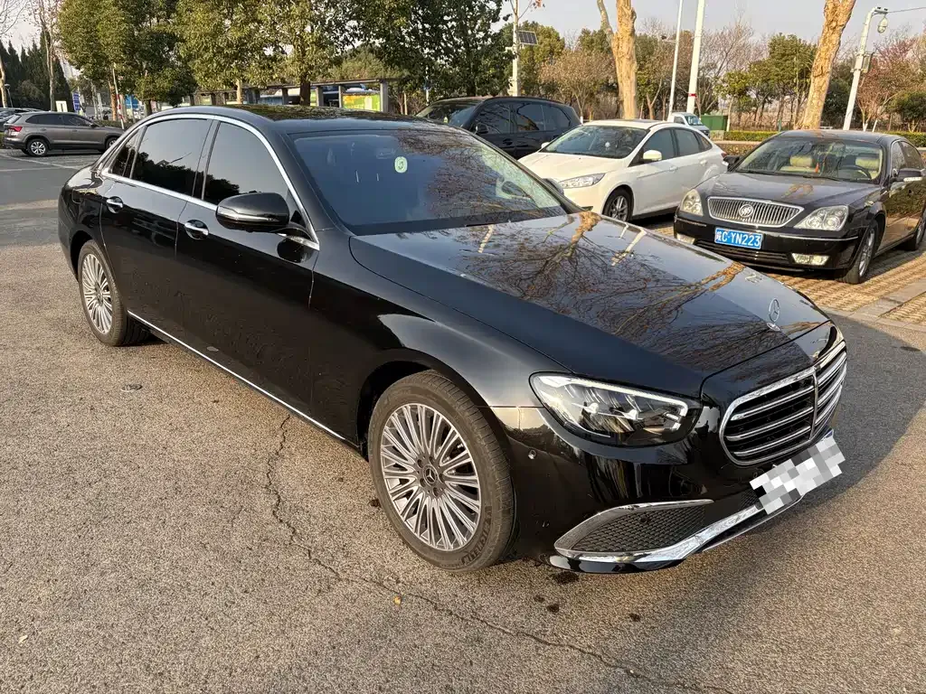 Mercedes-Benz E-Class 2023 из CN, фото 10