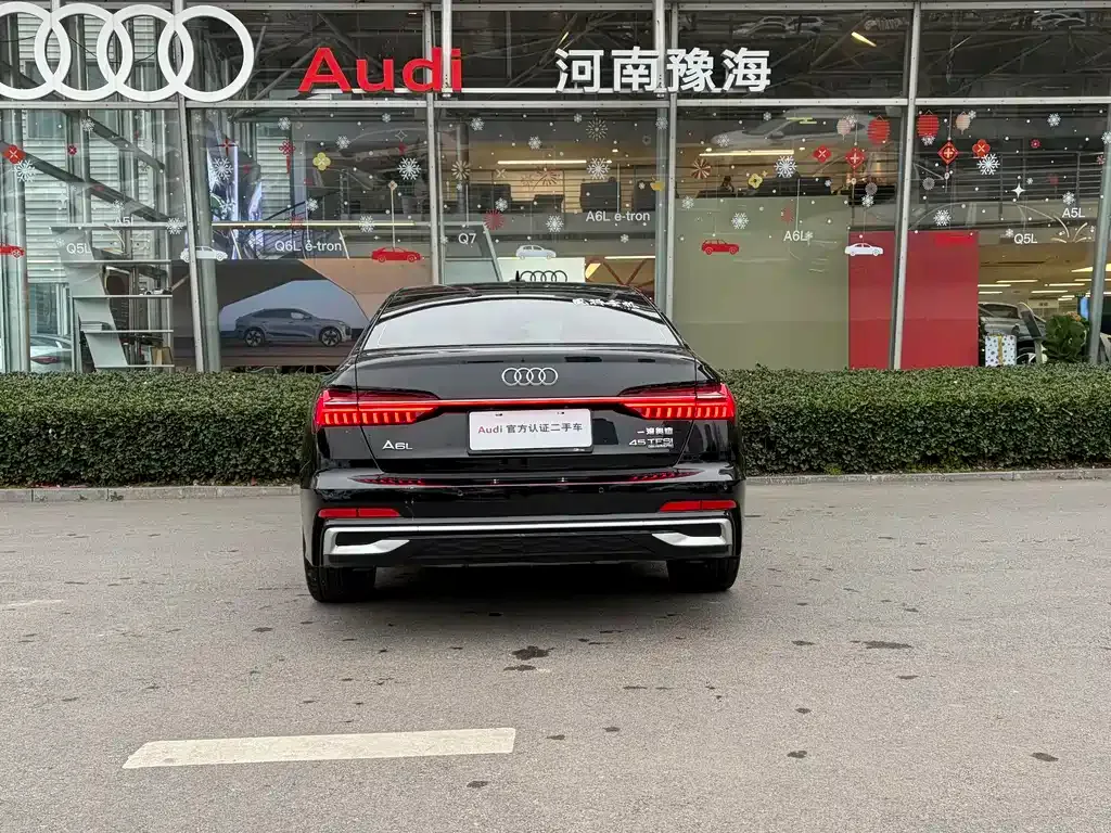 Audi A6L 2023 из CN, фото 4
