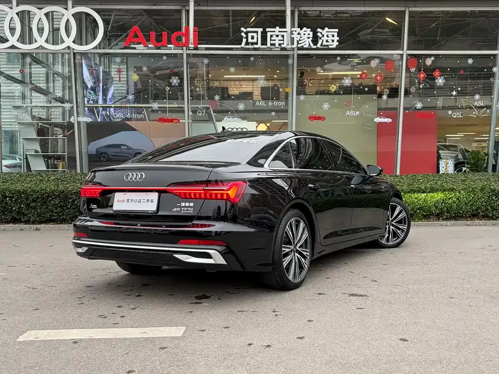 Audi A6L 2023 из CN, фото 9