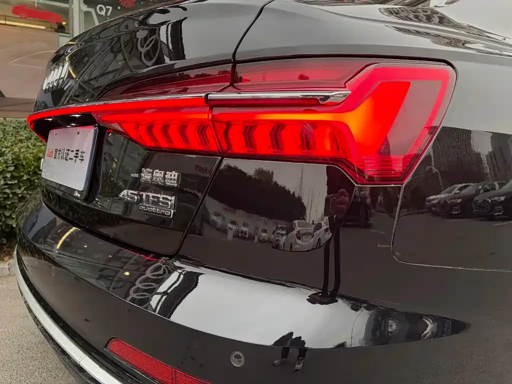 Audi A6L 2023 из CN, фото 7