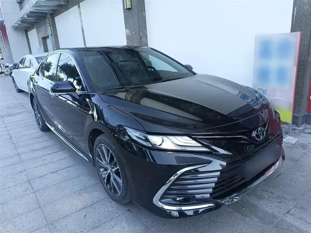 Toyota Camry 2023 из CN, фото 9
