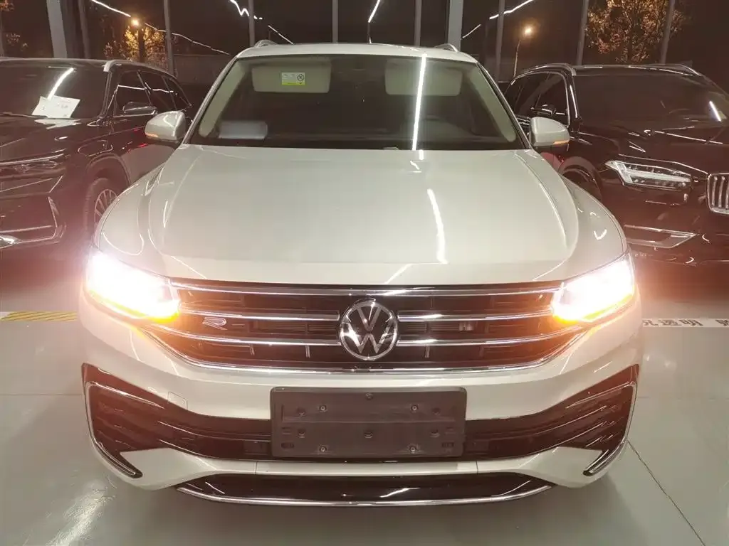 [object Object] Tiguan L 2022 из CN, фото 3
