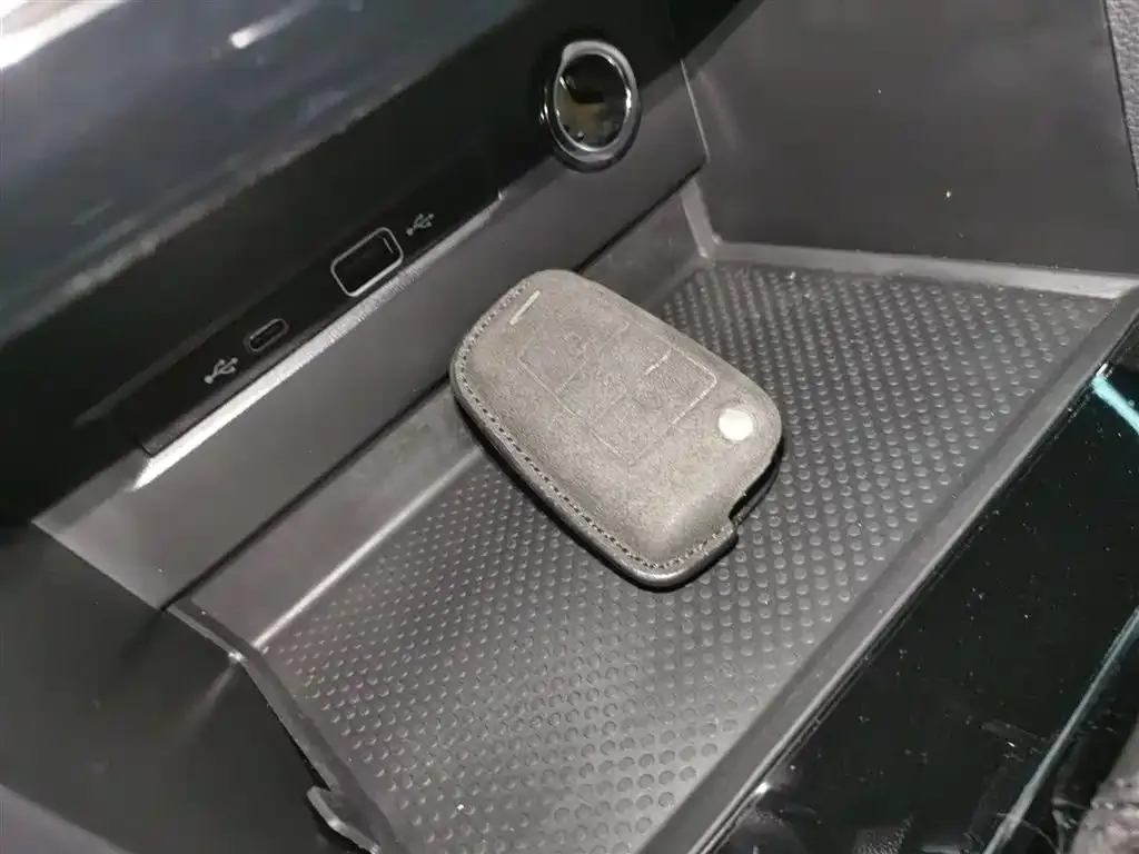 [object Object] Tiguan L 2022 из CN, фото 9