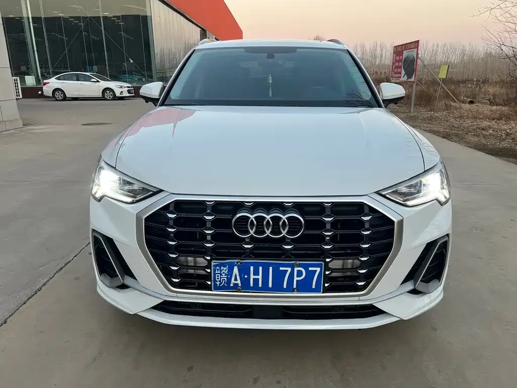 Audi Q3 — фото 3