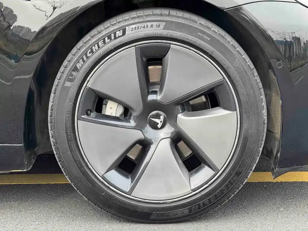 Tesla Model 3 2023 из CN, фото 10
