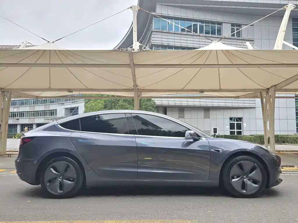 Tesla Model 3 2021 из CN, фото 9