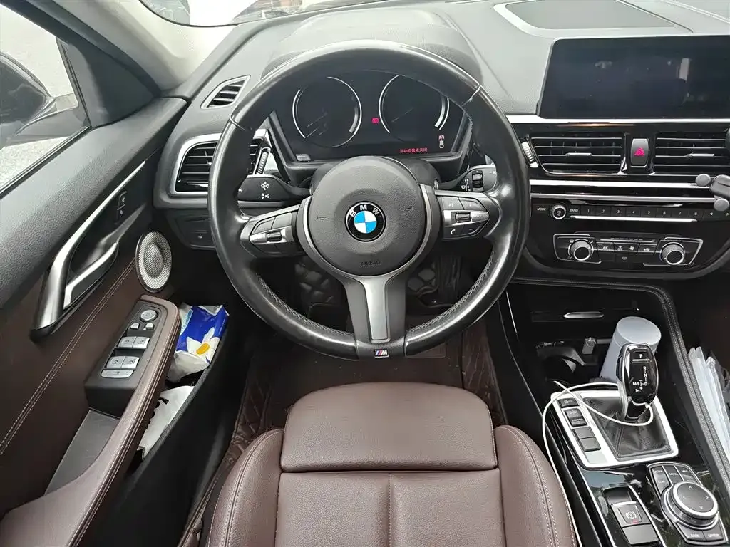 BMW 1 Series 2021 из CN, фото 7