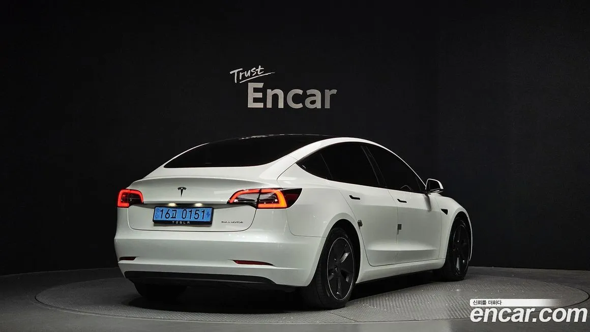 Tesla Model 3 2021 из KR, фото 10