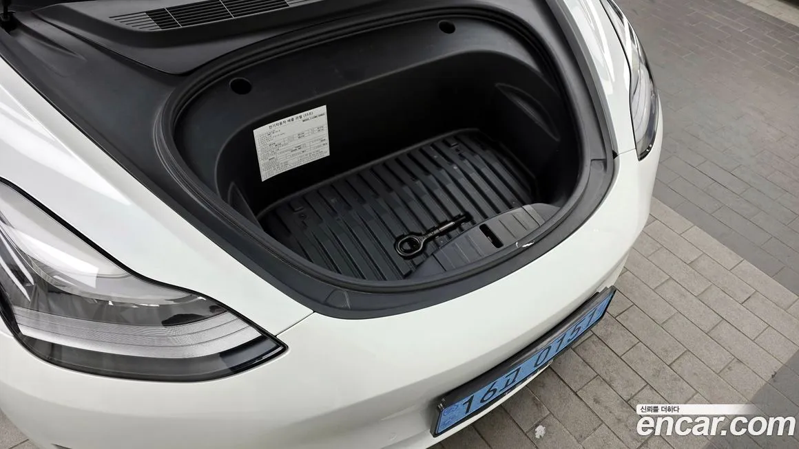 Tesla Model 3 2021 из KR, фото 9