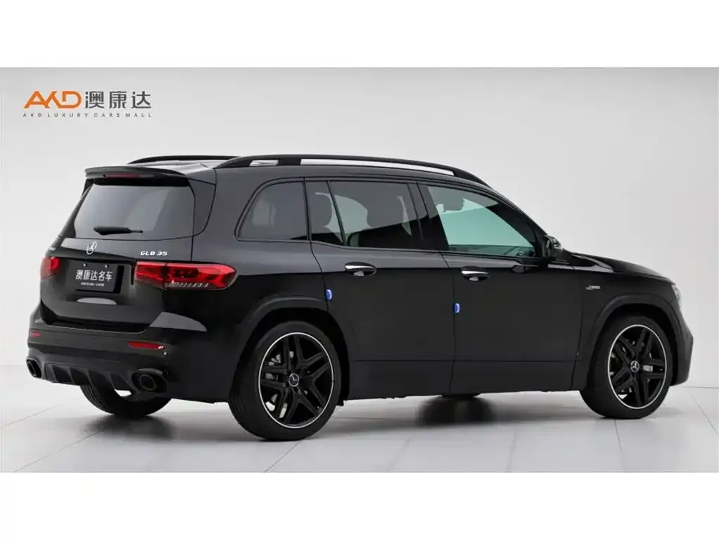 Mercedes-Benz GLB AMG — фото 5