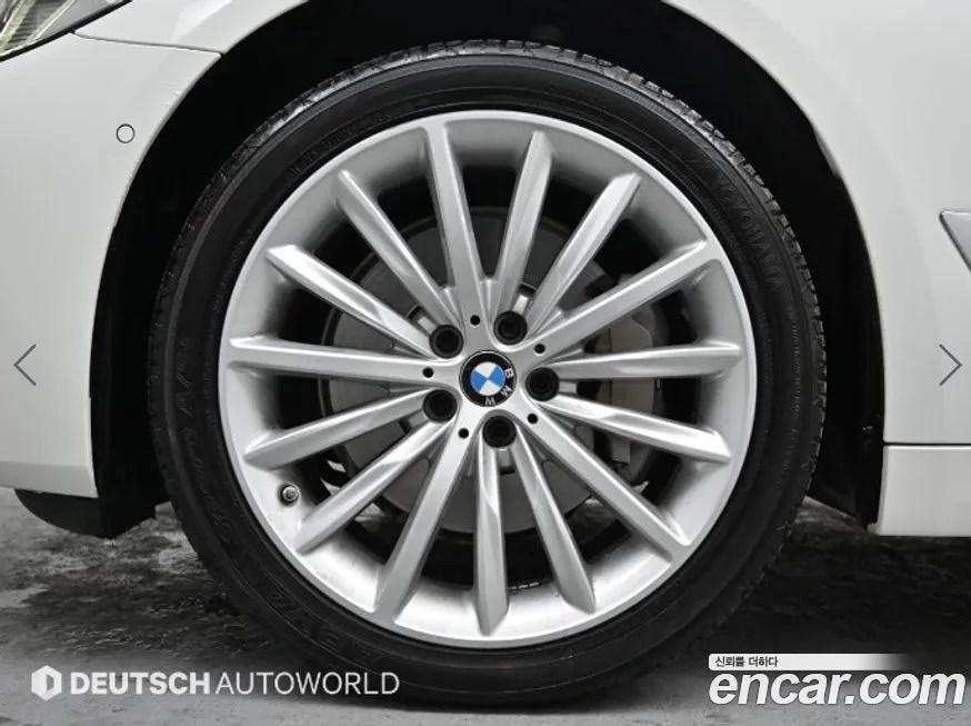 BMW 5-Series 2023 из KR, фото 3