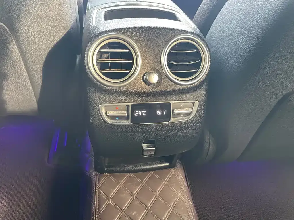 Mercedes-Benz GLC 2021 из CN, фото 4