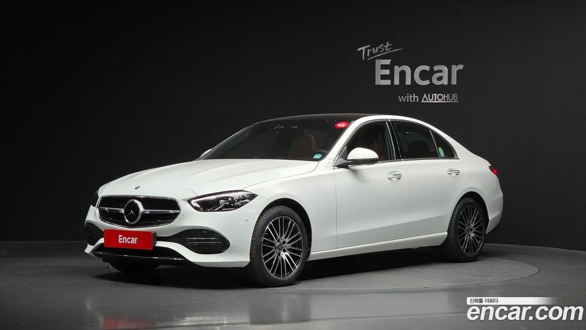 Mercedes-Benz C-Class — фото 1