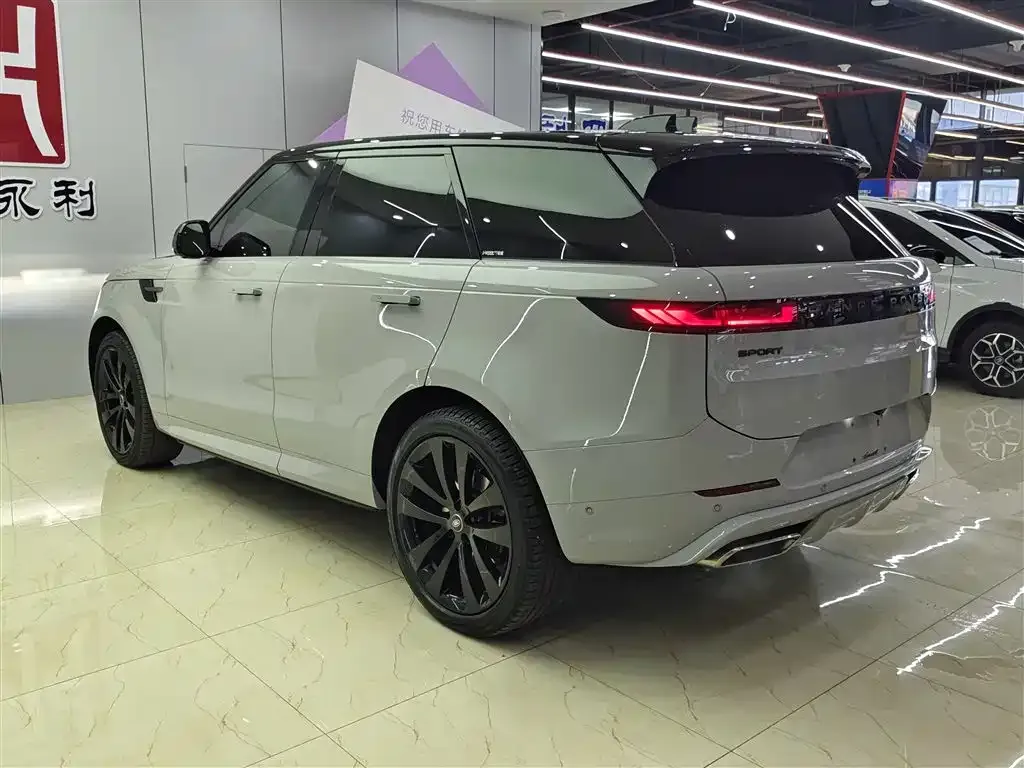 Land Rover Sport 2024 из CN, фото 10