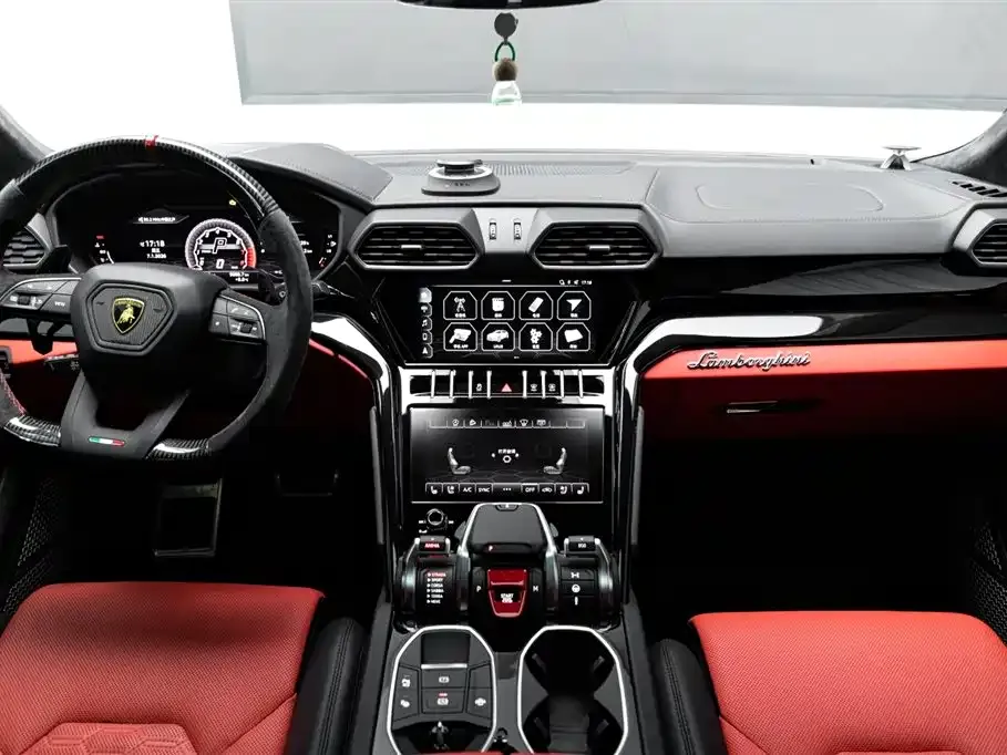 Lamborghini Urus 2021 из CN, фото 8