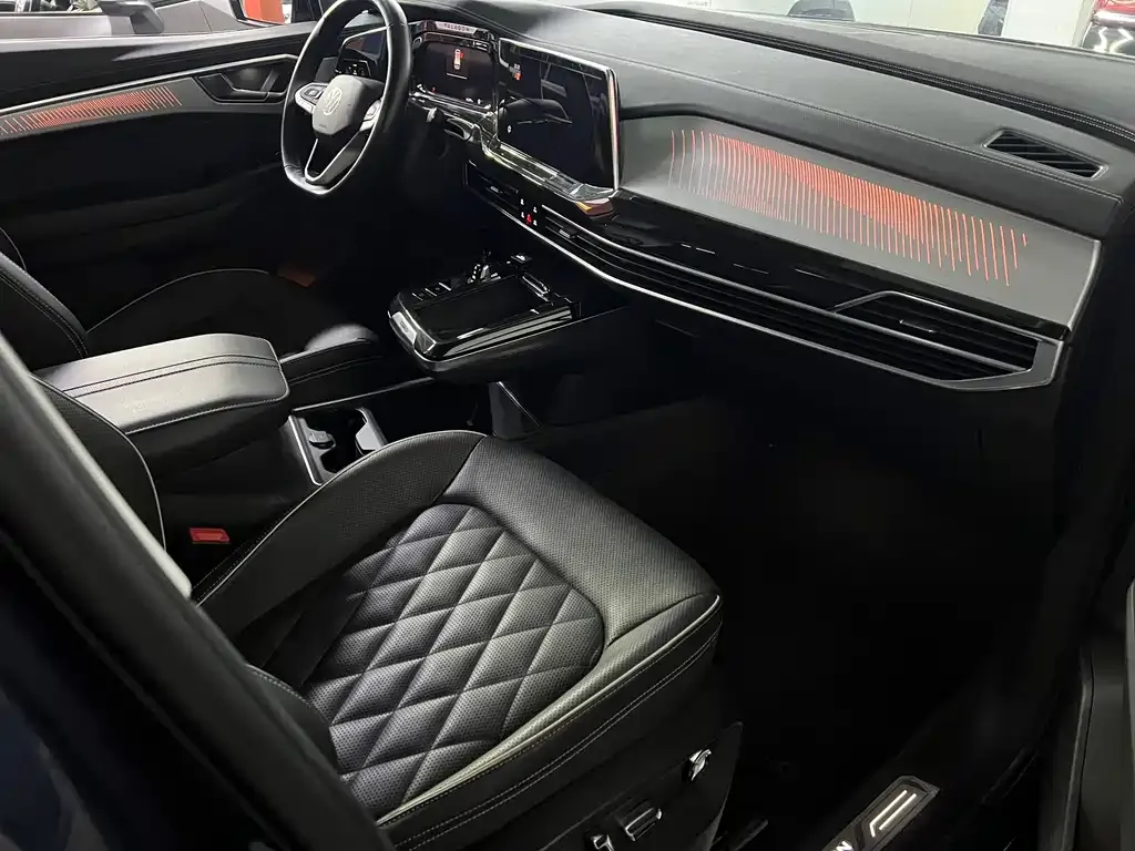 Volkswagen Talagon 2022 из CN, фото 9