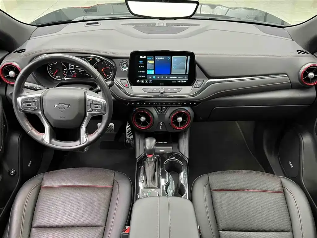Chevrolet Blazer 2023 из CN, фото 3