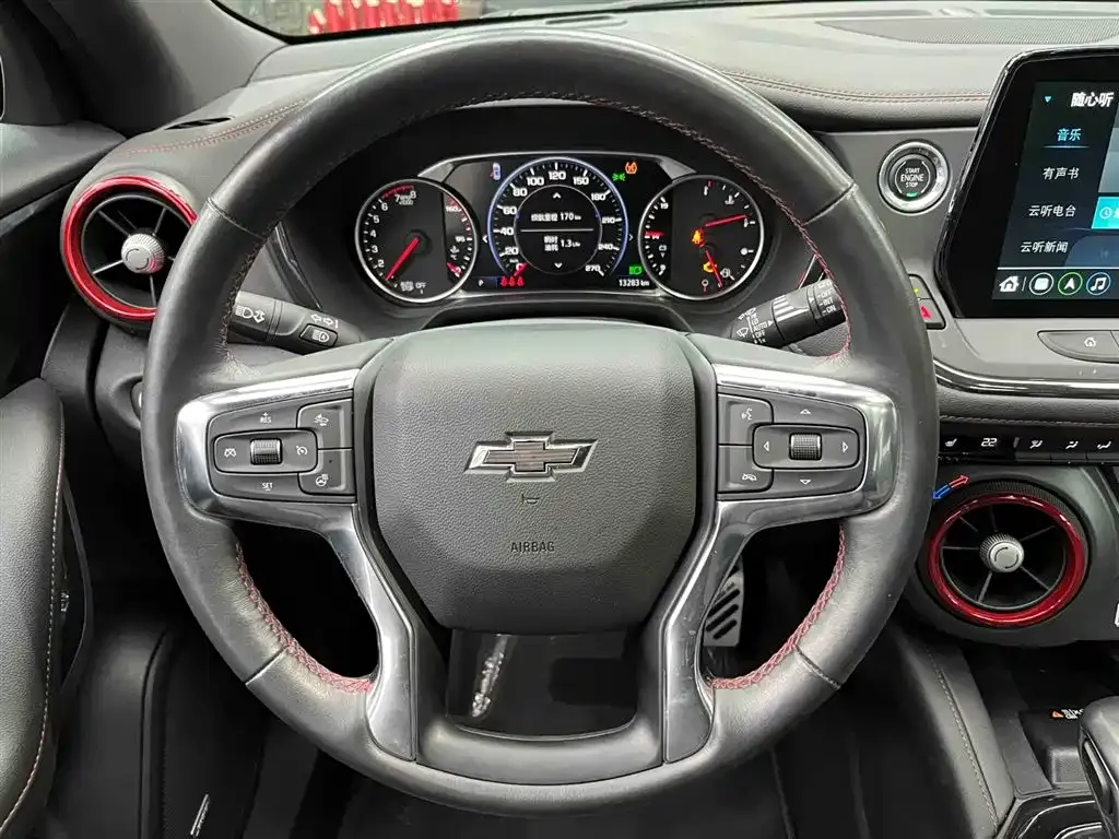 Chevrolet Blazer 2023 из CN, фото 6