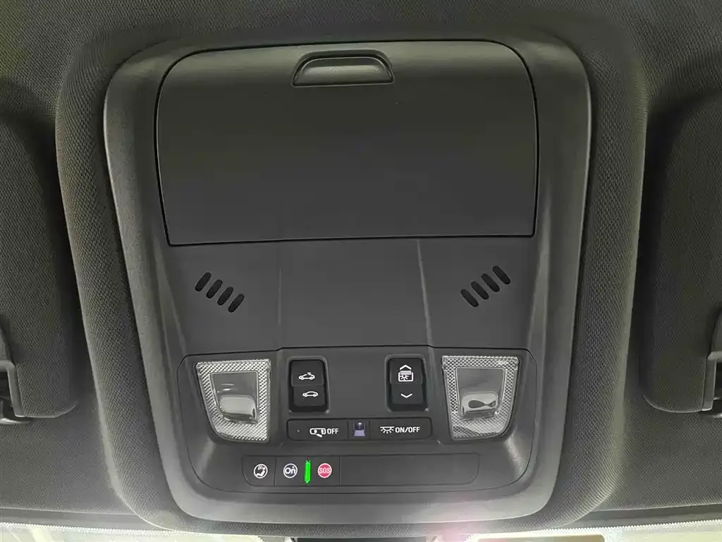 Chevrolet Blazer 2023 из CN, фото 9
