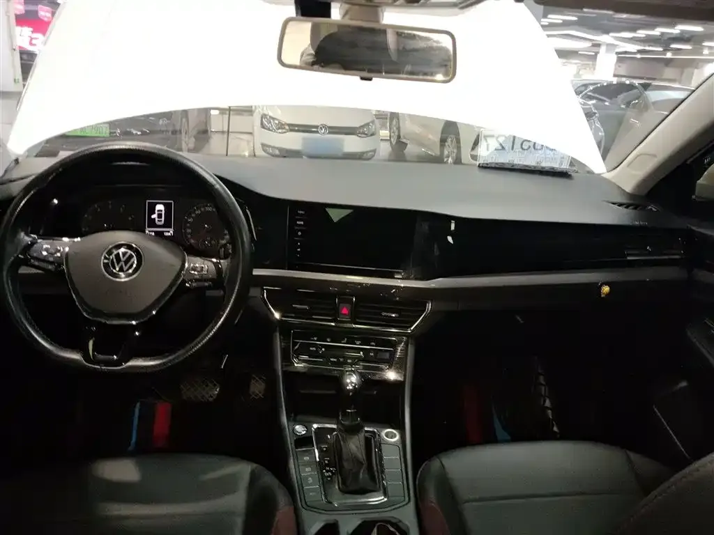Volkswagen Bora 2021 из CN, фото 10