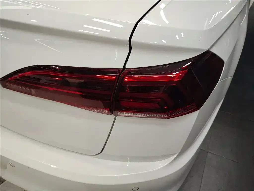 Volkswagen Bora 2021 из CN, фото 8