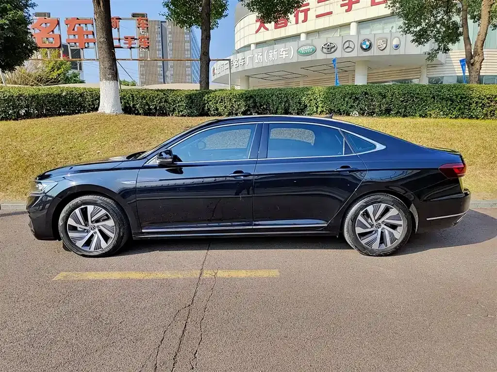 Volkswagen Passat New Energy 2024 из CN, фото 9