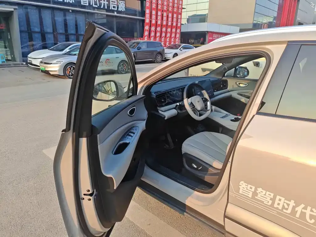 BYD Hiace 06 2025 из CN, фото 6