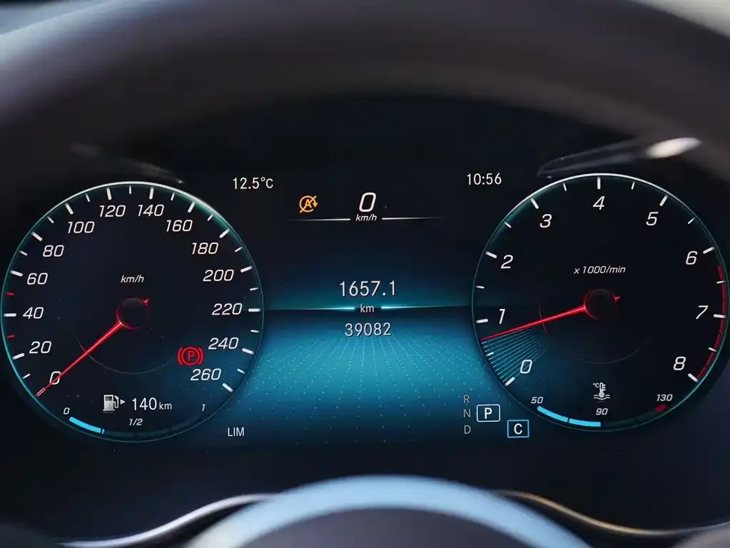 Mercedes-Benz GLC 2023 из CN, фото 8