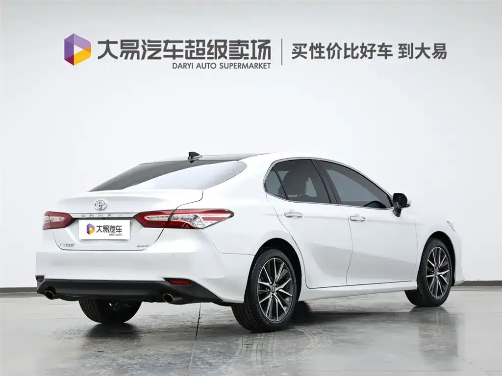 Toyota Camry 2022 из CN, фото 9